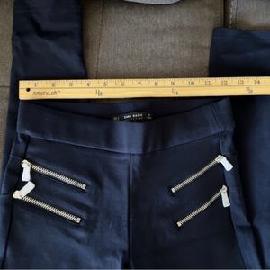 Zara navy blue leggings with zippers.